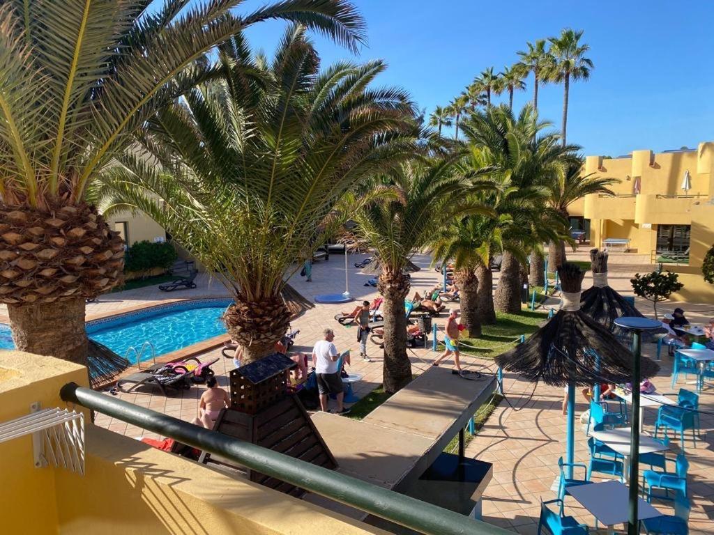 קורלחו Atlantic Garden Andrew Apartments Pool Air Conditioning מראה חיצוני תמונה