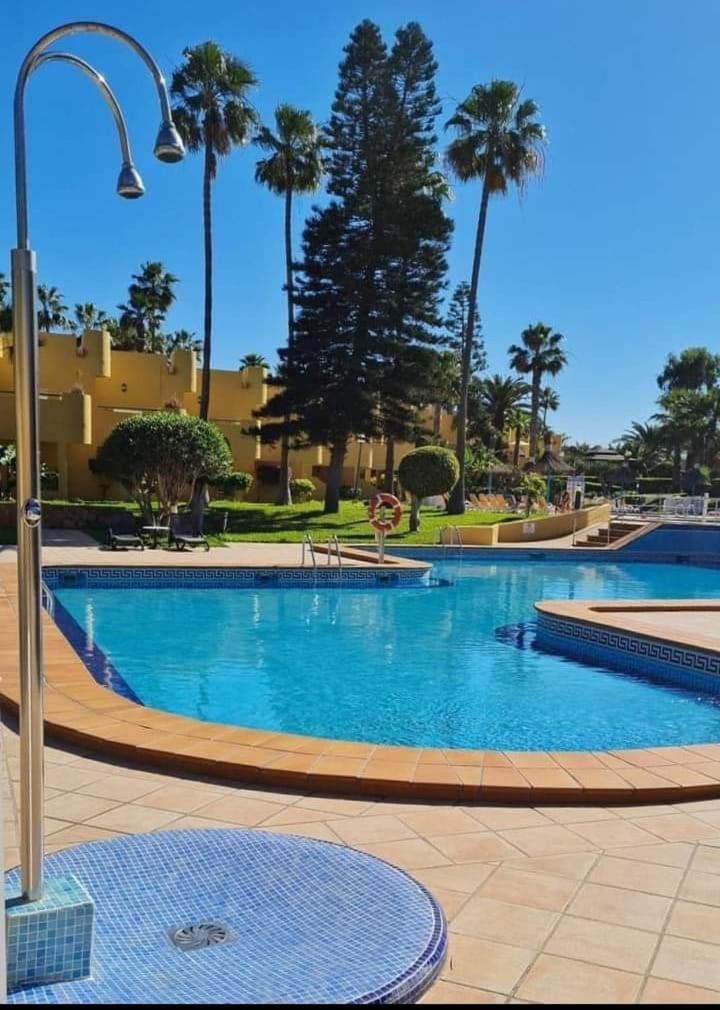 קורלחו Atlantic Garden Andrew Apartments Pool Air Conditioning מראה חיצוני תמונה