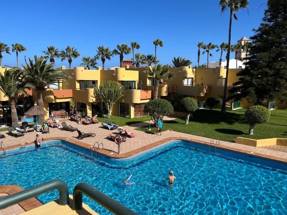קורלחו Atlantic Garden Andrew Apartments Pool Air Conditioning מראה חיצוני תמונה